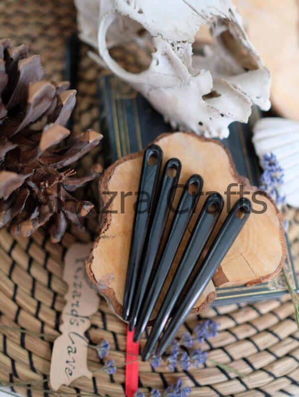 Horn Knitting Needle