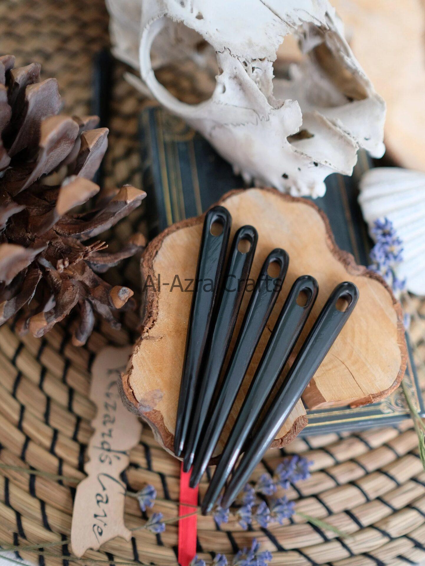 Horn Knitting Needle