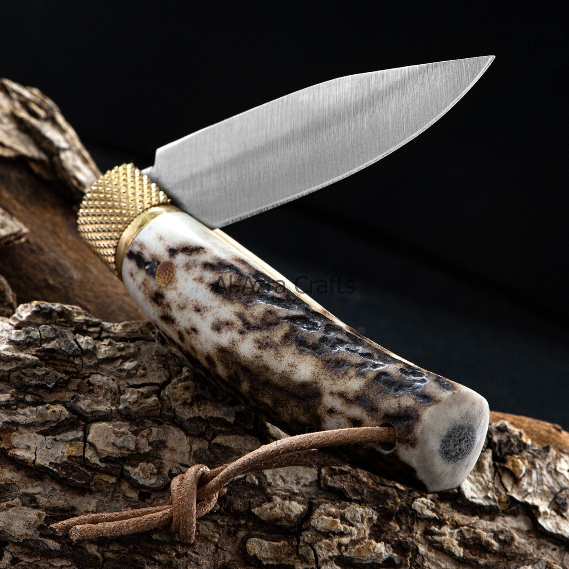 Knife with Horn Handle