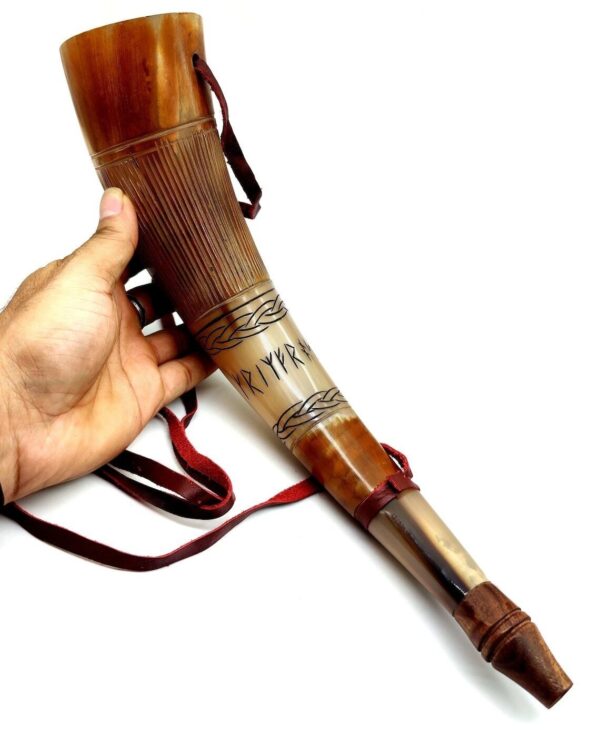 Viking Blowing Horn - Image 3